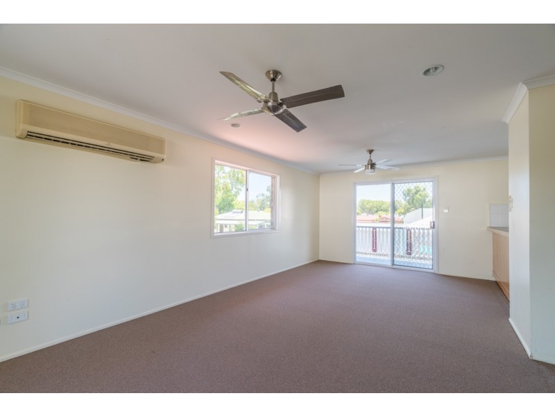 8/23 Cabbage Tree Road, Andergrove QLD 4740