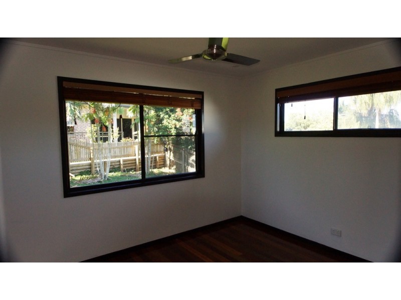 4 Driftwood Court, Rural View QLD 4740