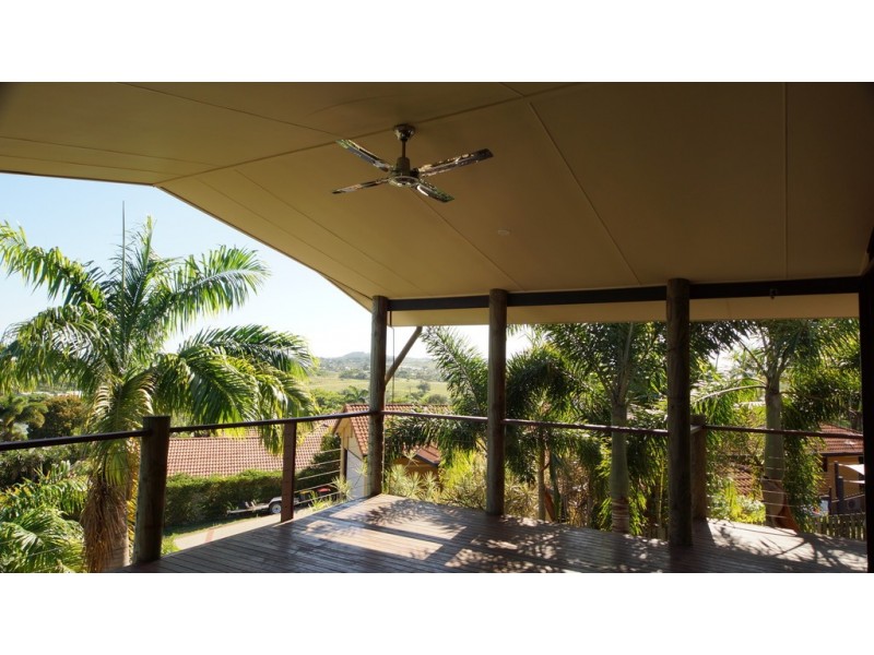 4 Driftwood Court, Rural View QLD 4740