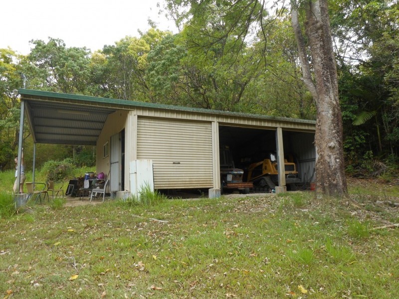 596 Gorge Road, Finch Hatton QLD 4756