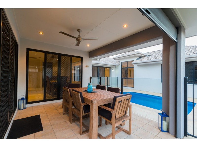 3 Lakeview Drive, Beaconsfield QLD 4740