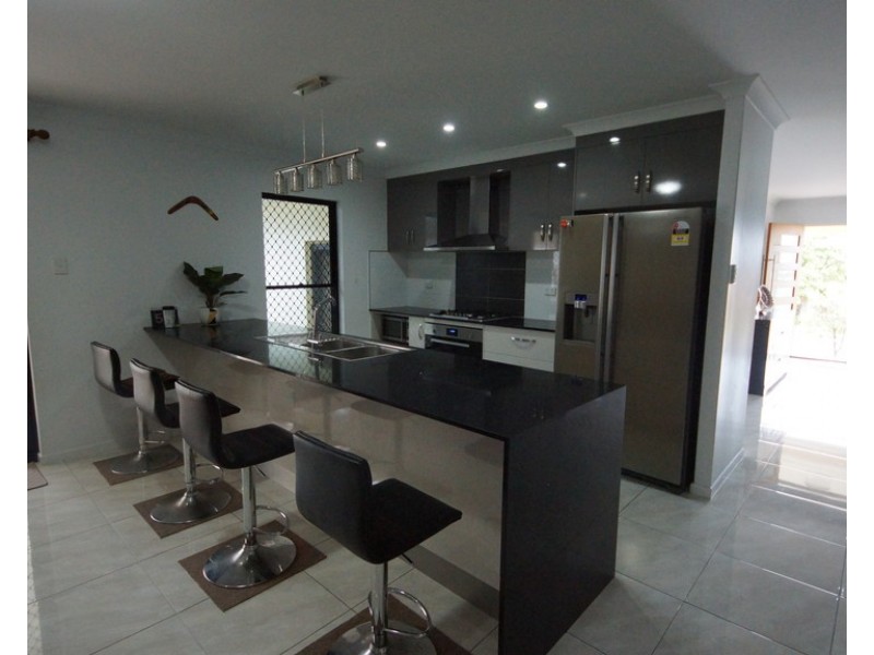 59 Kerrisdale Crescent, Beaconsfield QLD 4740