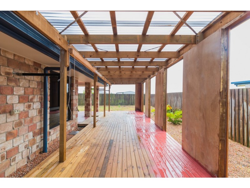 2 Fiona Court, Mount Pleasant QLD 4740