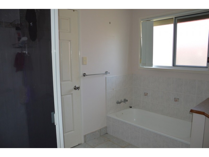 11 Patricia Court, Walkerston QLD 4751