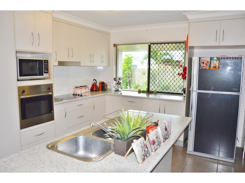 19 Ruddell Close, Marian QLD 4753