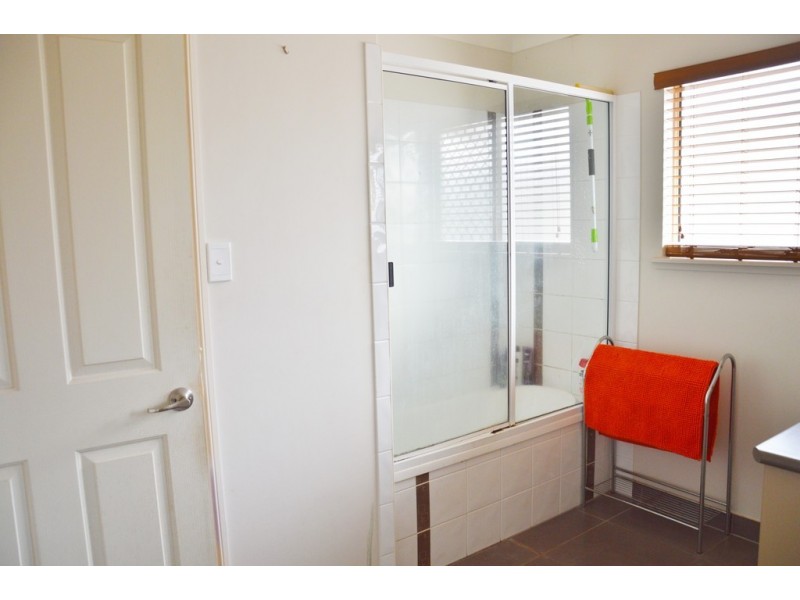 19 Ruddell Close, Marian QLD 4753