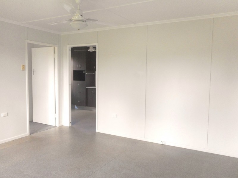 30 Alice Street, Mirani QLD 4754