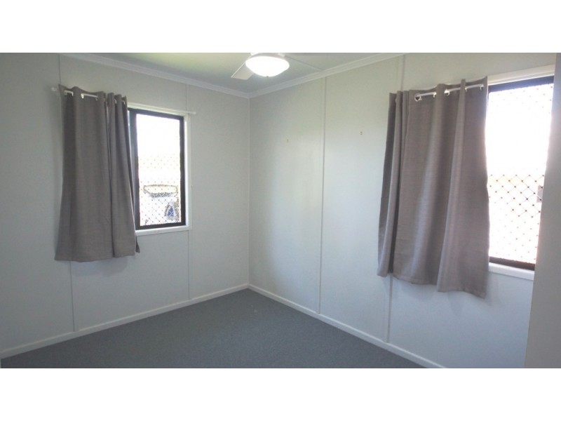 30 Alice Street, Mirani QLD 4754
