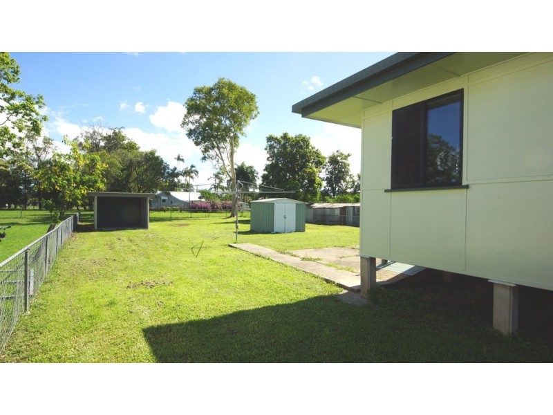 30 Alice Street, Mirani QLD 4754