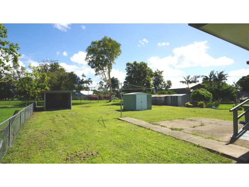 30 Alice Street, Mirani QLD 4754