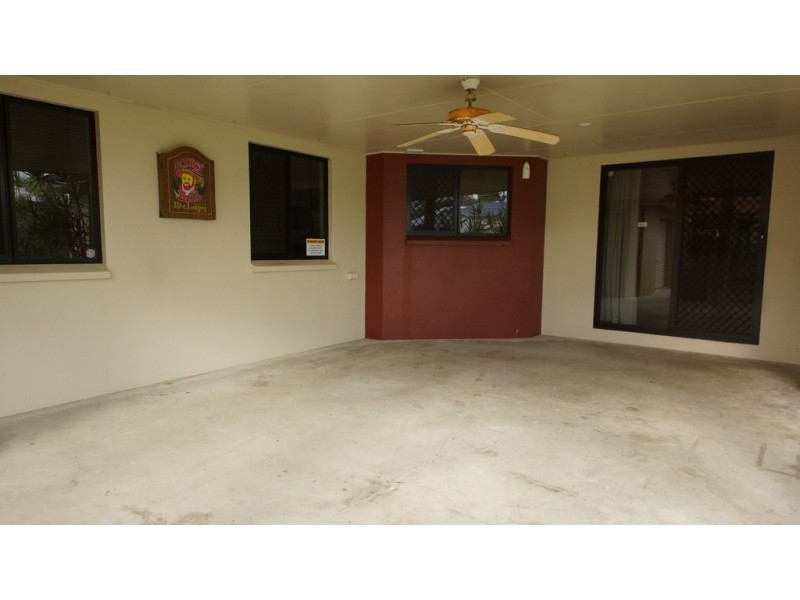 9 Irene Court, Eimeo QLD 4740