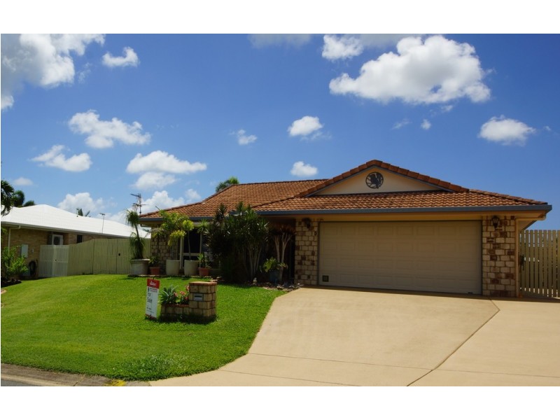 7 Sir Griffith Way, Rural View QLD 4740