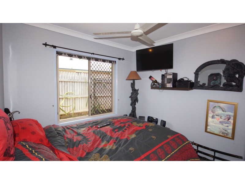 7 Sir Griffith Way, Rural View QLD 4740