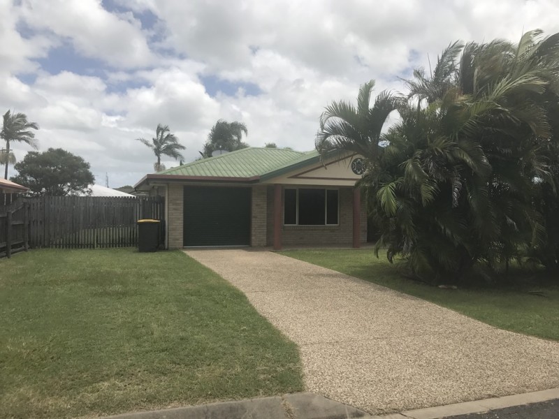 2 Cinnamon Drive, Glenella QLD 4740