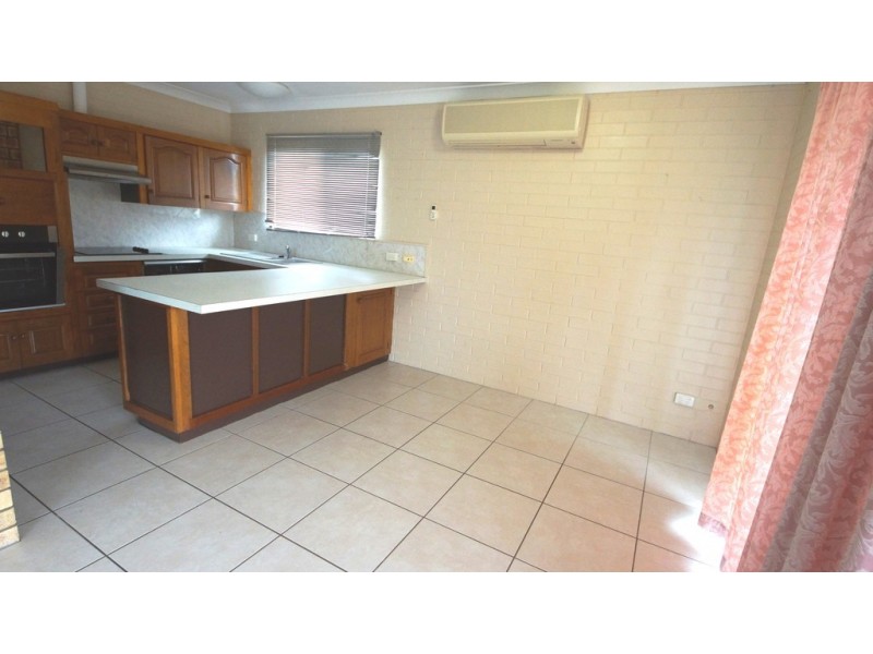 2/9 Hodges Street, East Mackay QLD 4740