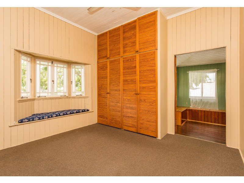 19 Hunter Street, West Mackay QLD 4740