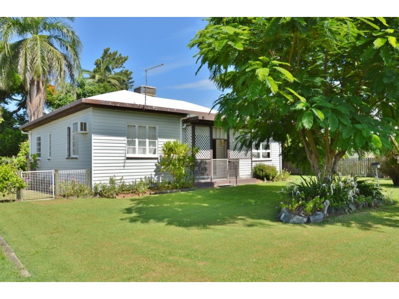 1 Eklund Street, West Mackay QLD 4740