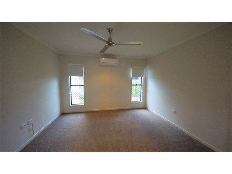 13 Vesta Lane, Ooralea QLD 4740