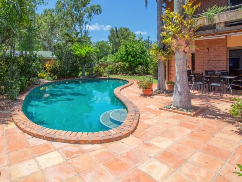 1-2 Walters Avenue, Bucasia QLD 4750