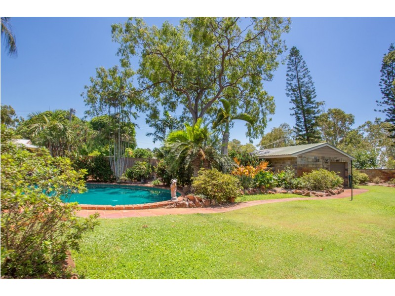 1-2 Walters Avenue, Bucasia QLD 4750