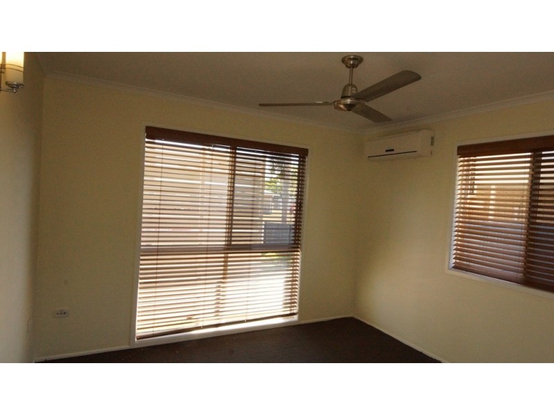 4 Broomdykes Drive, Beaconsfield QLD 4740