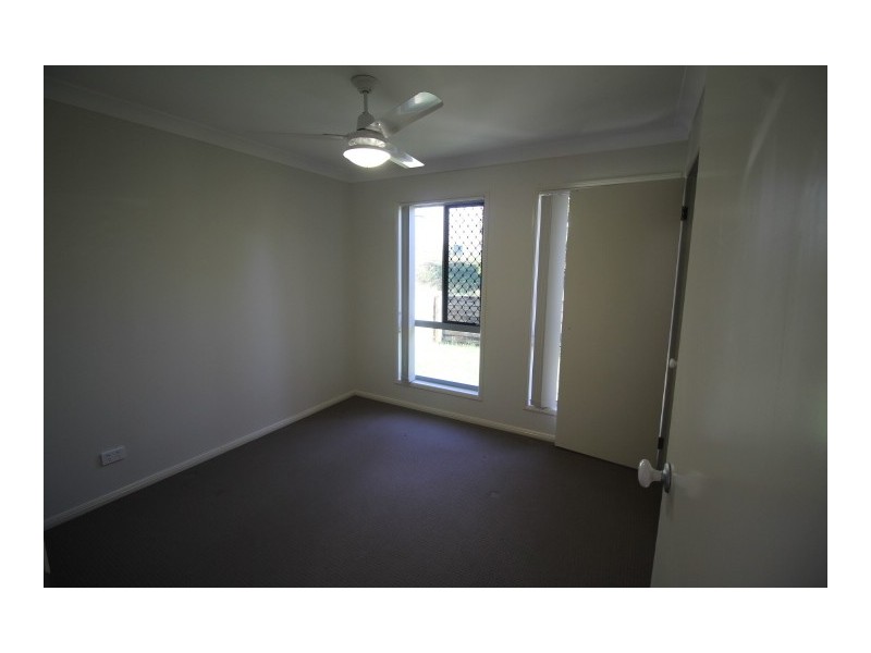 31 Village Circuit, Eimeo QLD 4740