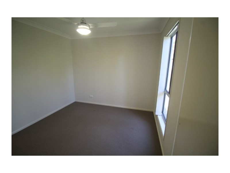 31 Village Circuit, Eimeo QLD 4740