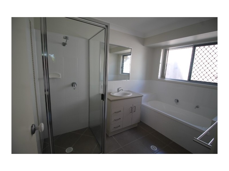 31 Village Circuit, Eimeo QLD 4740