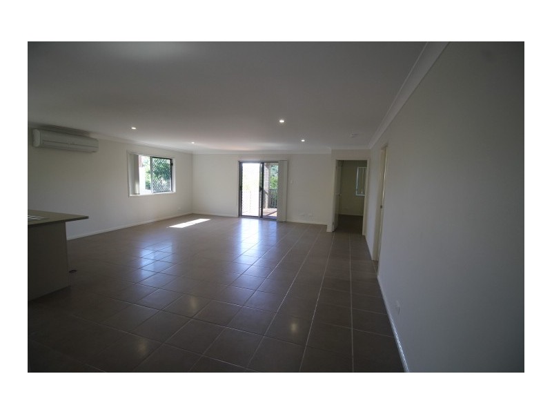 31 Village Circuit, Eimeo QLD 4740