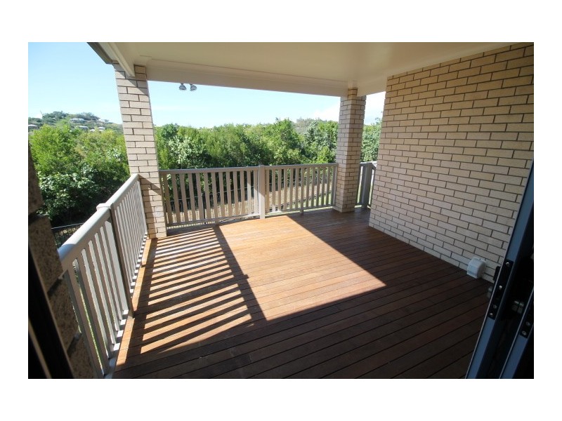 31 Village Circuit, Eimeo QLD 4740
