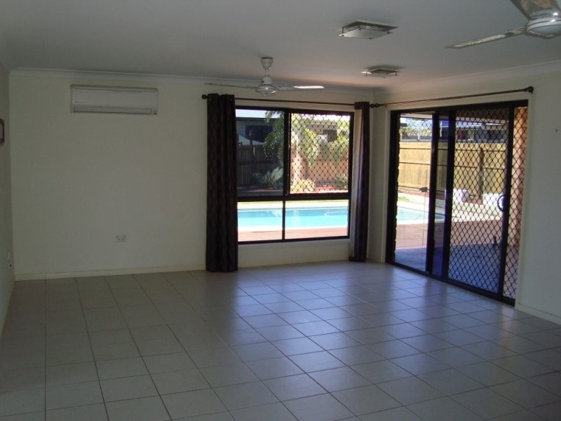 24 Debbiesue Drive, Mount Pleasant QLD 4521