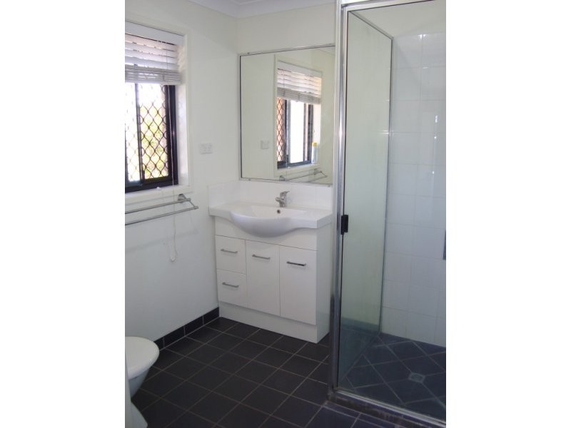 24 Debbiesue Drive, Mount Pleasant QLD 4521