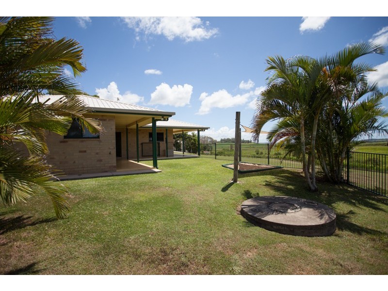 556 Eversleigh Road, Alligator Creek QLD 4740