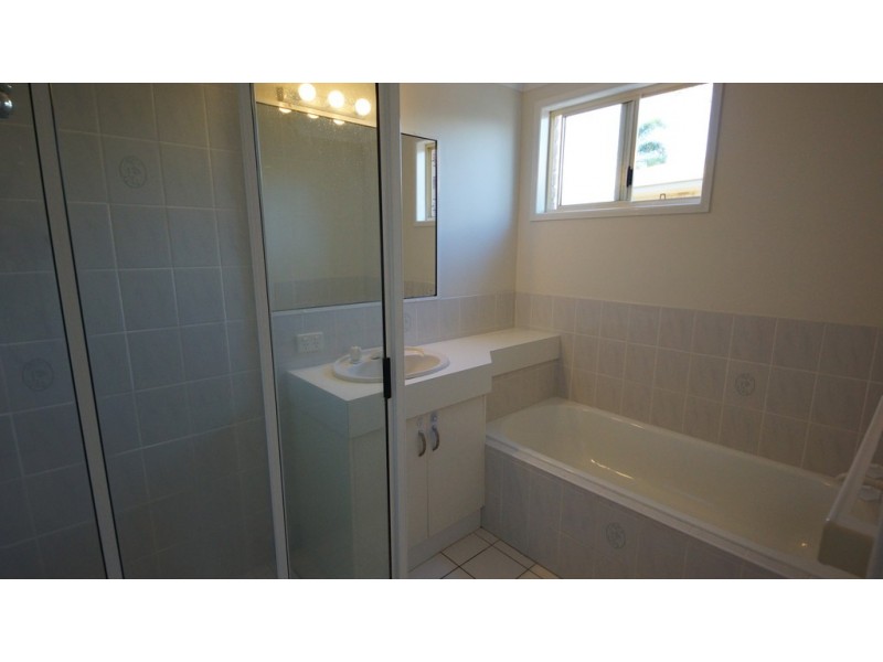 26 Marshall Avenue, Andergrove QLD 4740