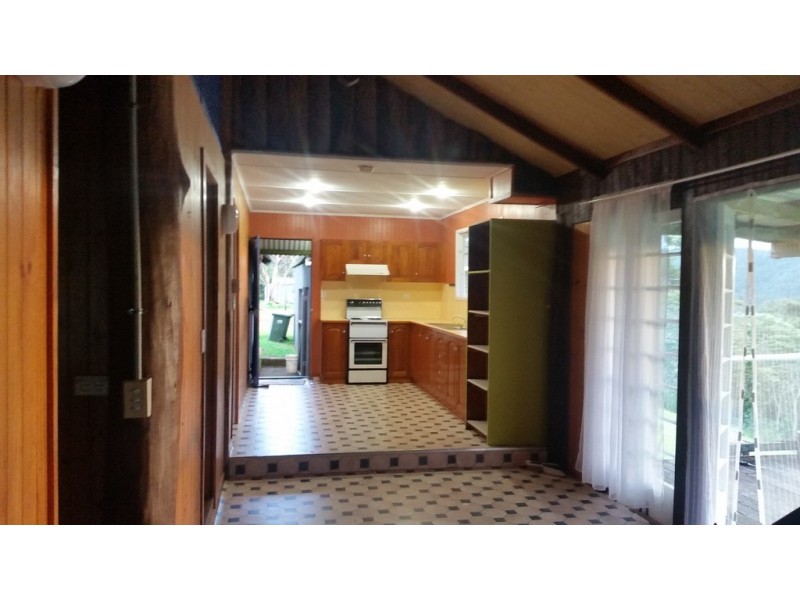 95 Cummings Street, Eungella QLD 4757