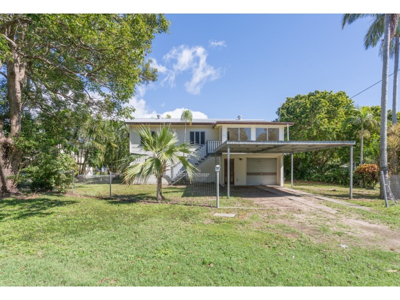 6 Pheasant Street, Slade Point QLD 4740