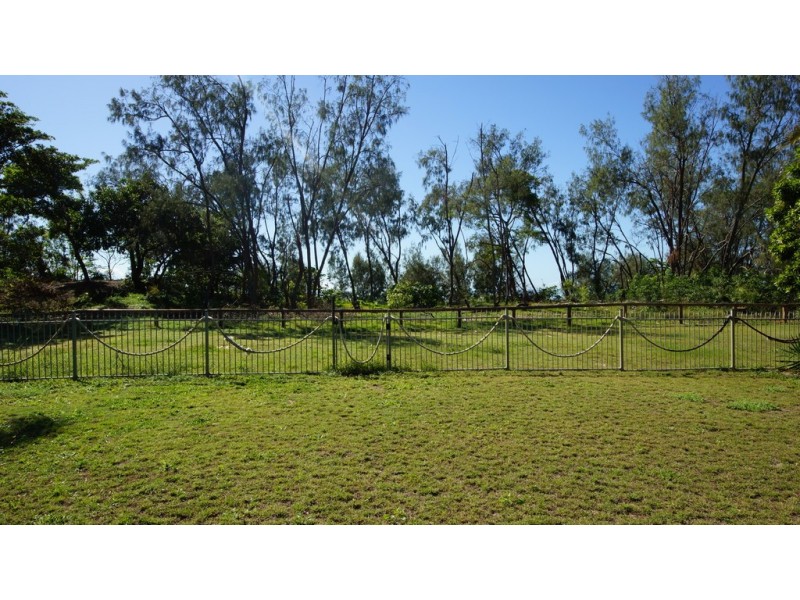 3 Coral Drive, Blacks Beach QLD 4740