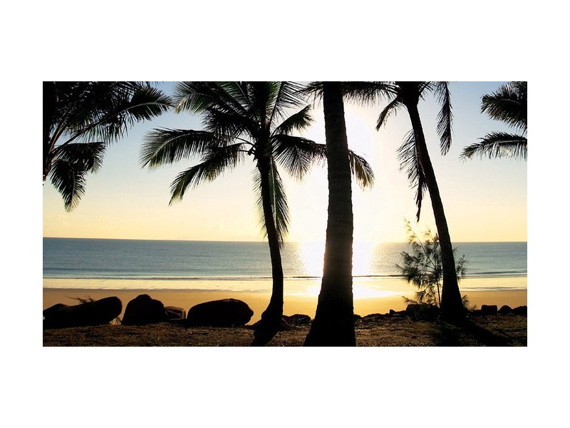 3 Coral Drive, Blacks Beach QLD 4740