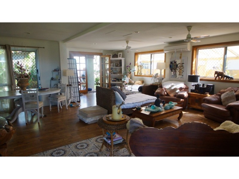 3 Coral Drive, Blacks Beach QLD 4740