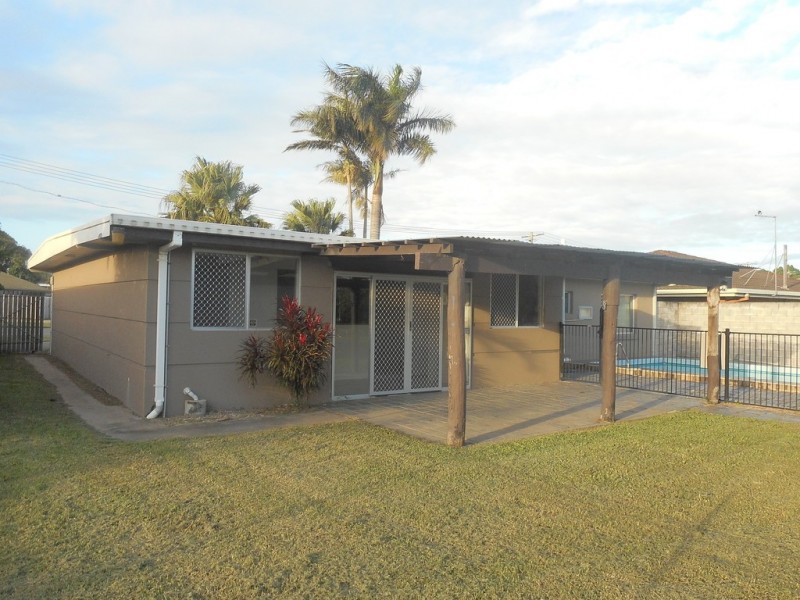 11 Podosky Street, West Mackay QLD 4740