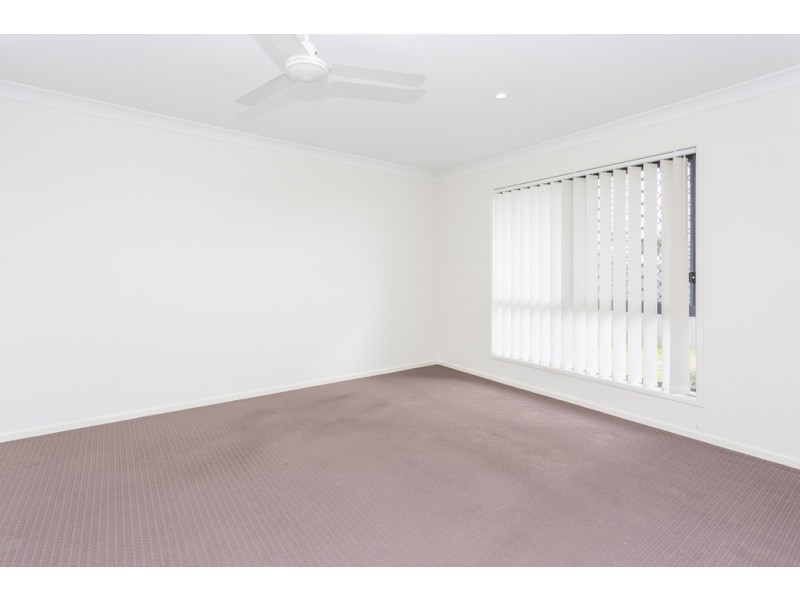 15 Kingslea Court, Ooralea QLD 4740