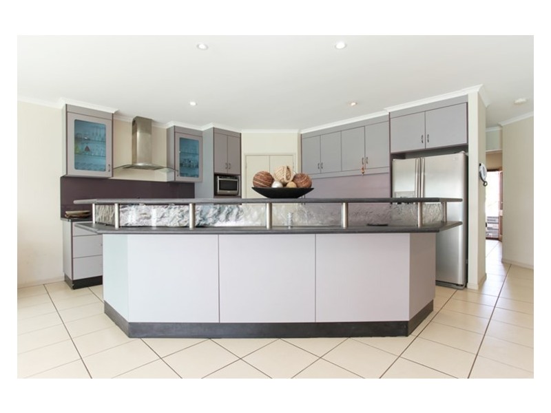 35 Rasmussen Avenue, Hay Point QLD 4740