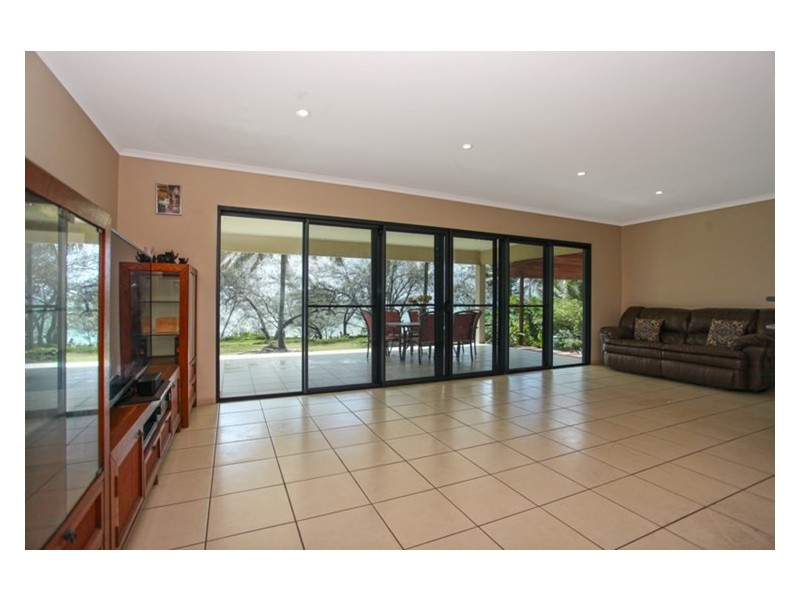 35 Rasmussen Avenue, Hay Point QLD 4740