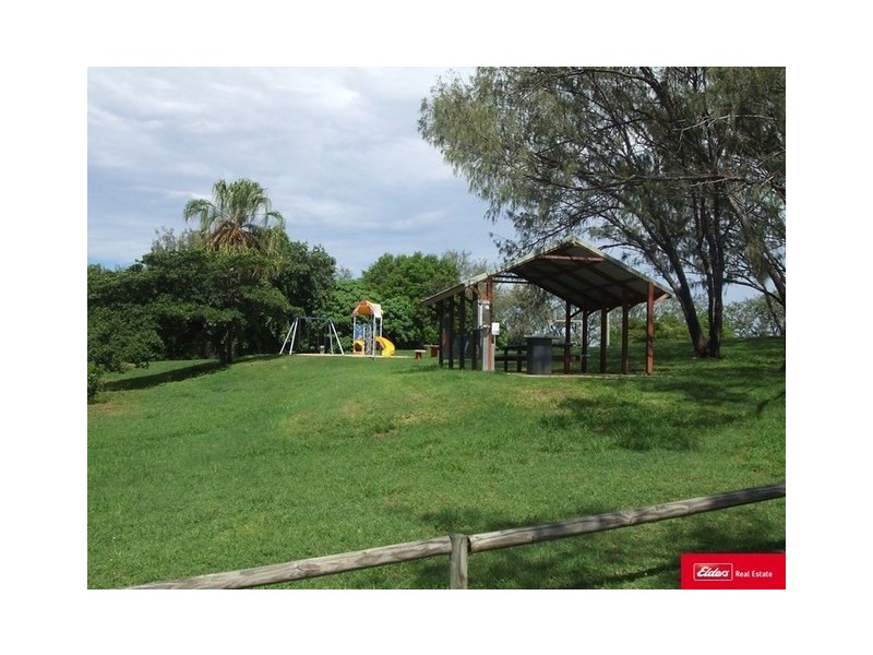 35 Rasmussen Avenue, Hay Point QLD 4740