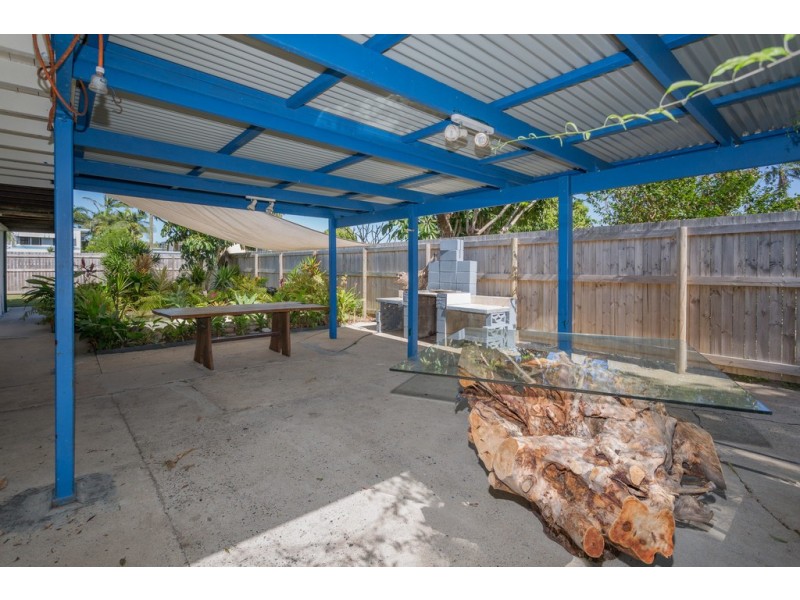 8 Rosella Street, Slade Point QLD 4740