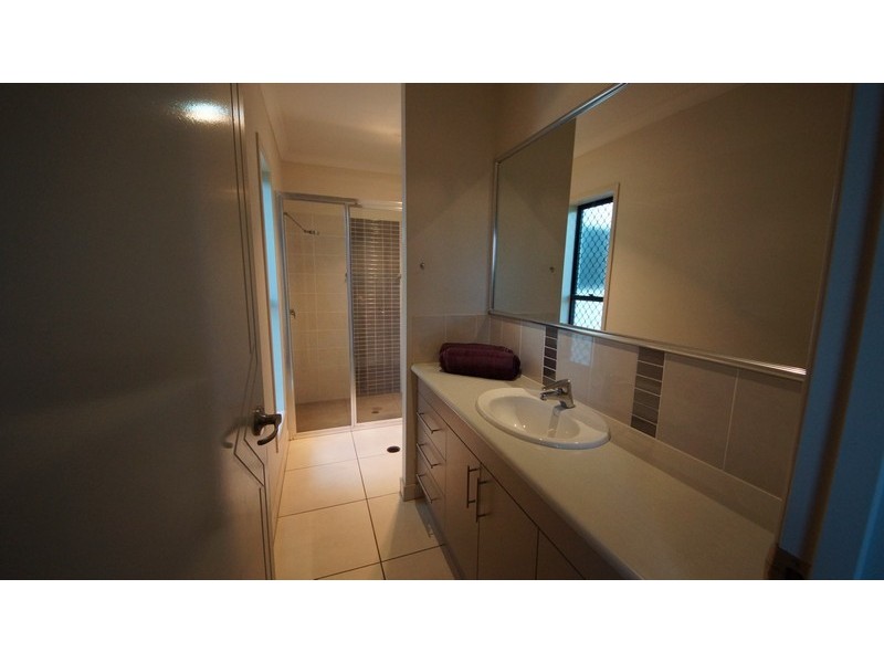 13 Vesta Lane, Ooralea QLD 4740
