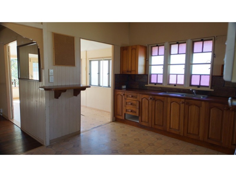 87 Evans Avenue, North Mackay QLD 4740