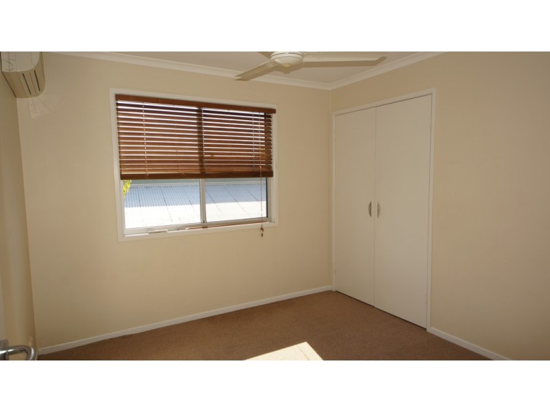 3 Royal Boulevard, Glenella QLD 4740