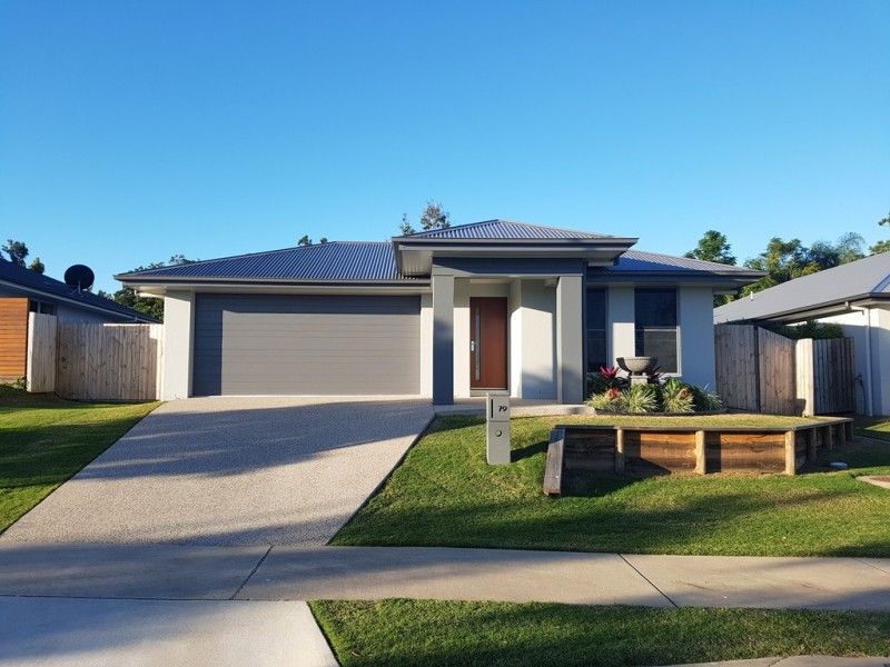 79 PHOENIX CRESCENT, Rural View QLD 4740