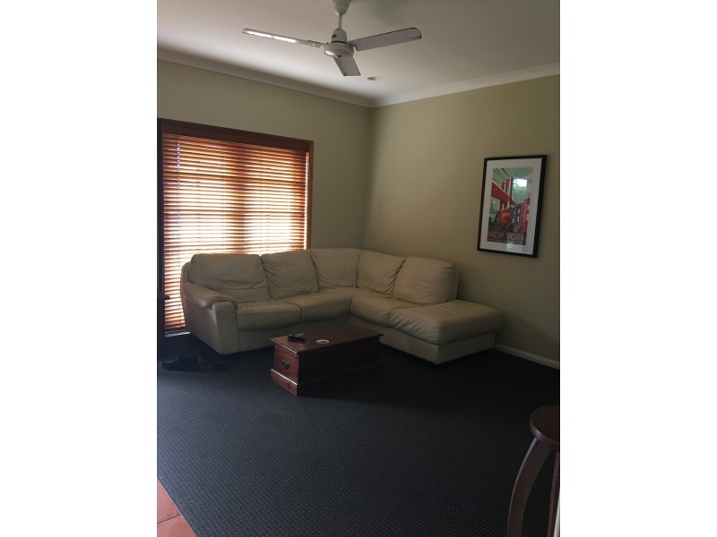 54 Amhurst Street, Slade Point QLD 4740